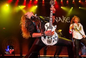 Whitesnake Greatest Hits Tour, Images From The Dark